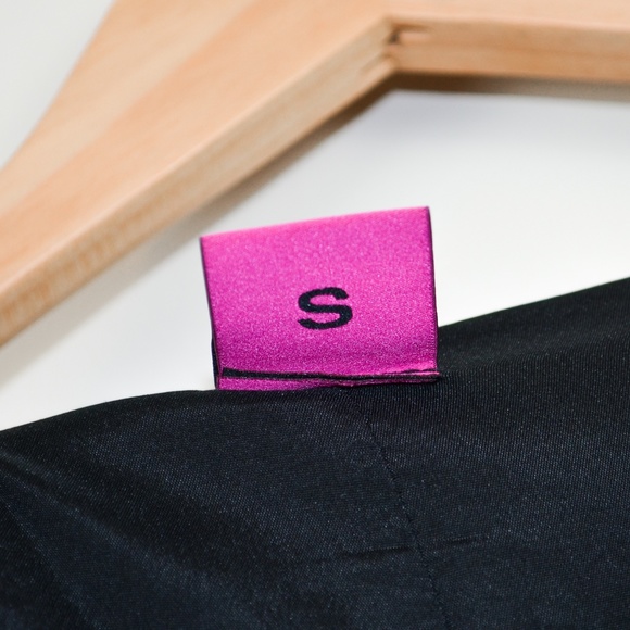 Save the Queen Italy Art Print Dress - Picture 6 of 9